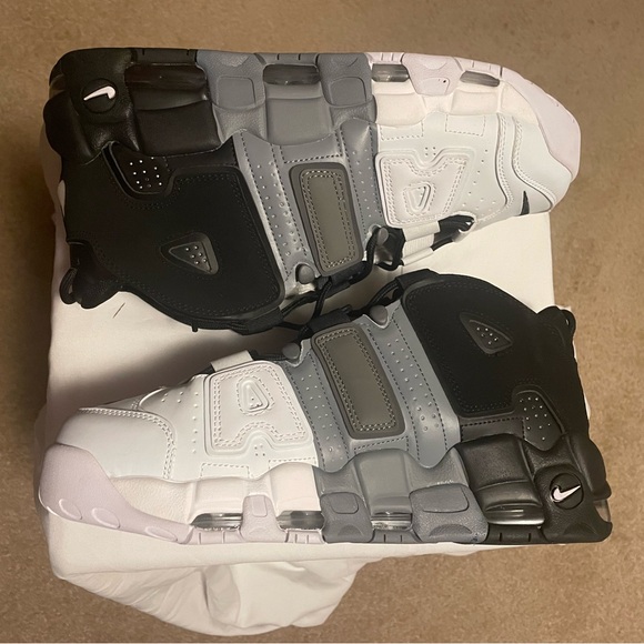 Nike Air More Uptempo Tri-Color black grey white, 921948-002 men’s size 11 - Picture 2 of 8
